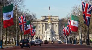 Buckingham Palace_London_royalty